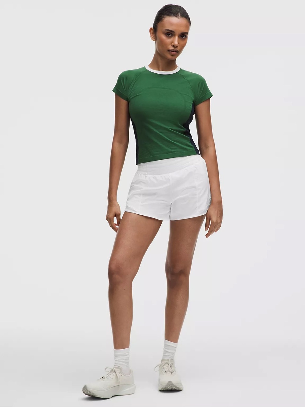 Lululemon White Hotty Hot Low-Rise Lined Short 4"